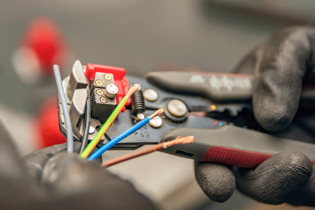 Best Affordable Emergency Electrician  in Colony Rk, PA